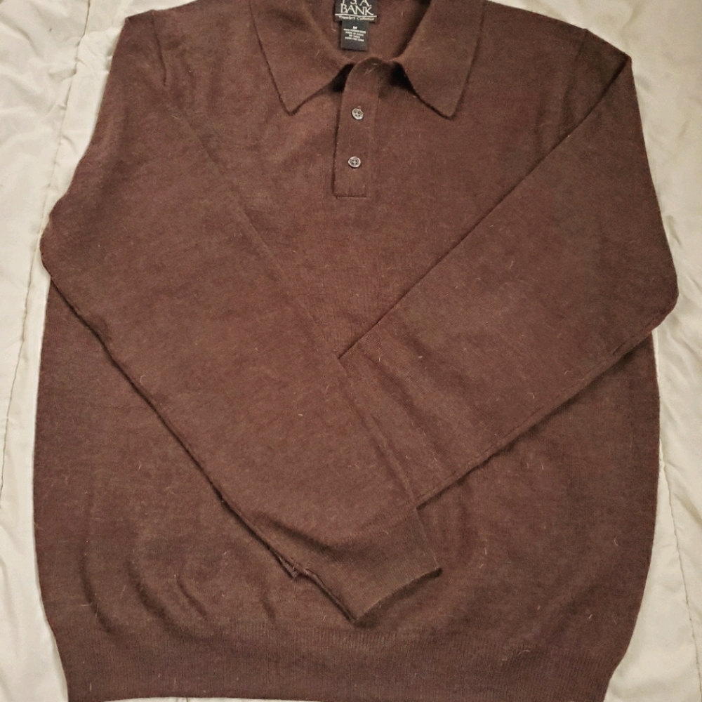 Merino Wool 3-Button Pullover/Sweater